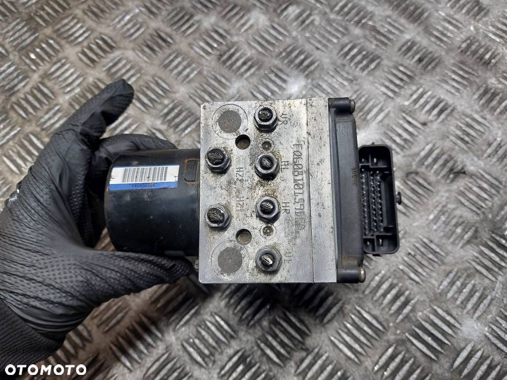 POMPA STEROWNIK ABS VOLKSWAGEN PASSAT B6 - 2