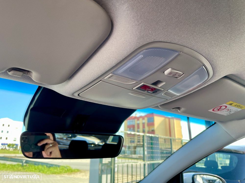 Hyundai Kauai 39 kWh Premium - 16