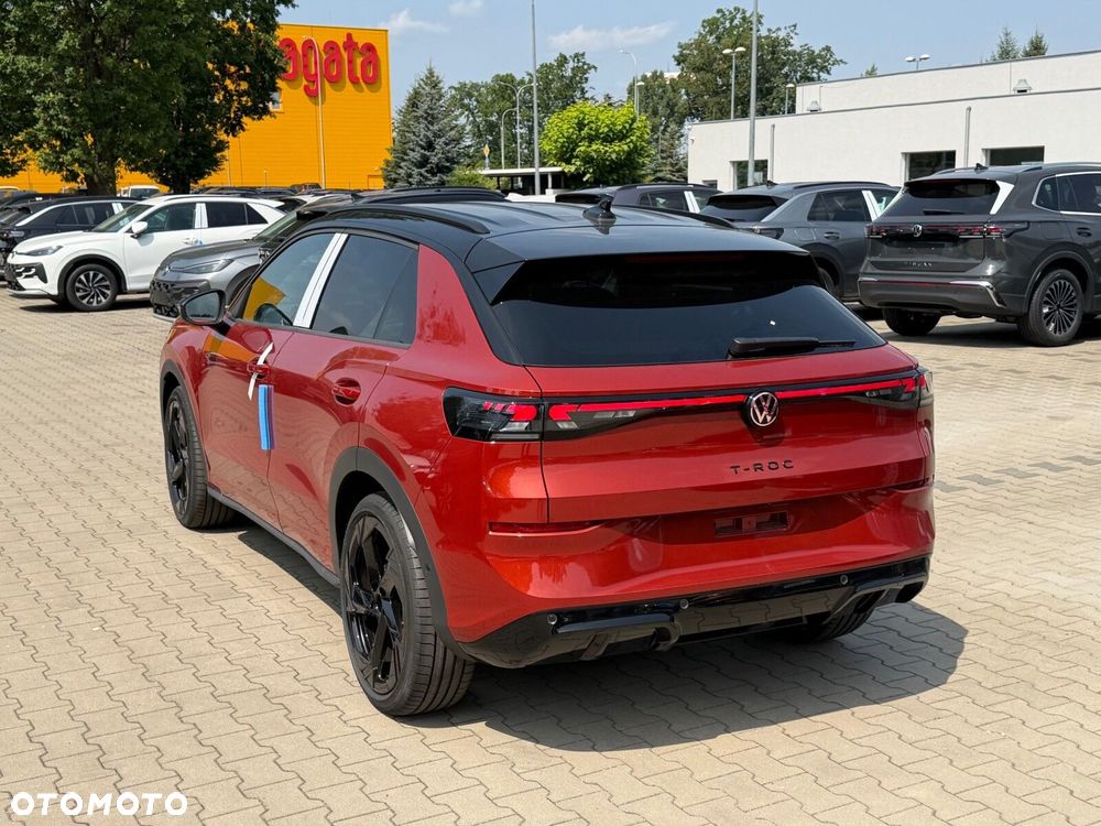 Volkswagen T-Roc - 4