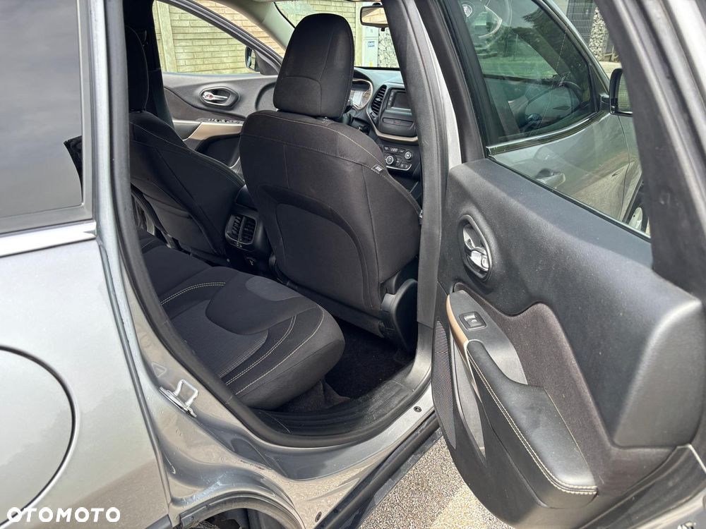 Jeep Cherokee 3.2 V6 Active Drive I Limited - 18