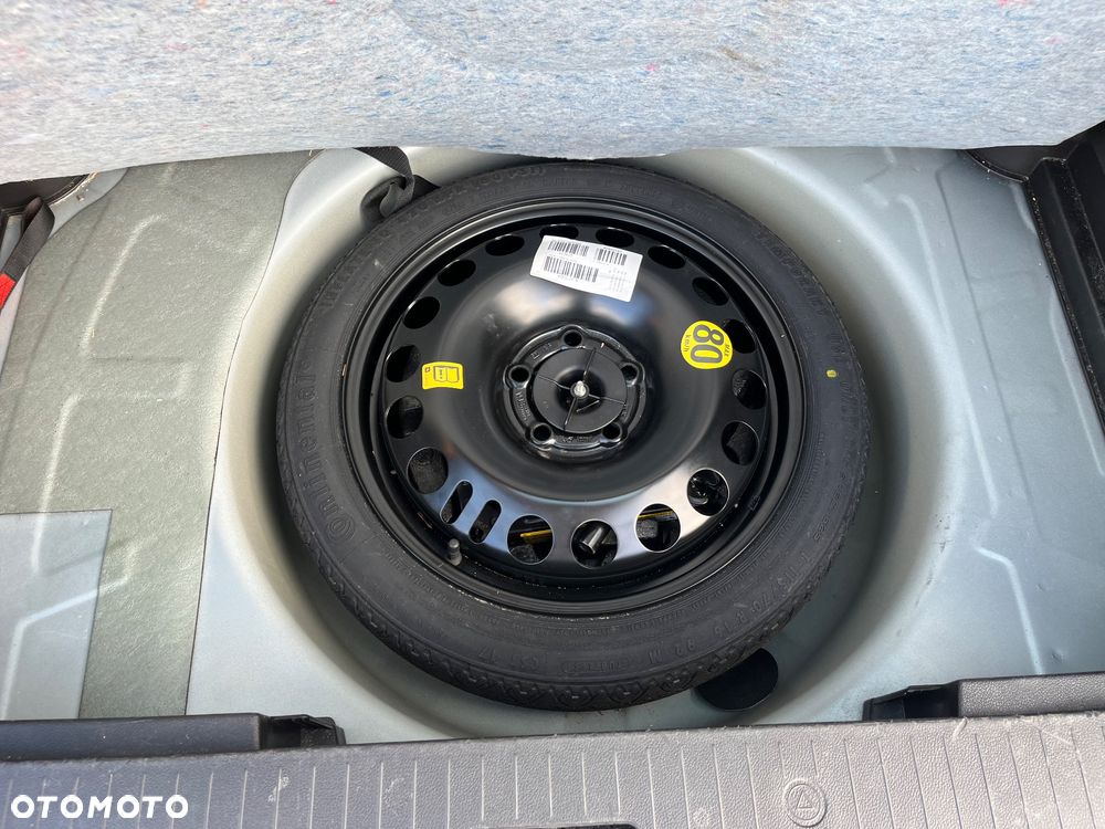 Opel Meriva 1.4 Innovation - 19