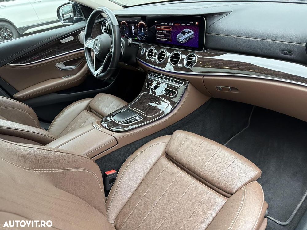 Mercedes-Benz E 300 4MATIC Aut. - 18