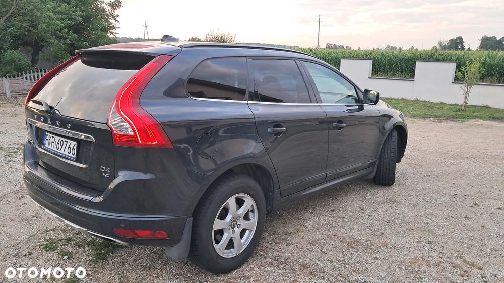 Volvo XC 60 D4 AWD Kinetic - 23