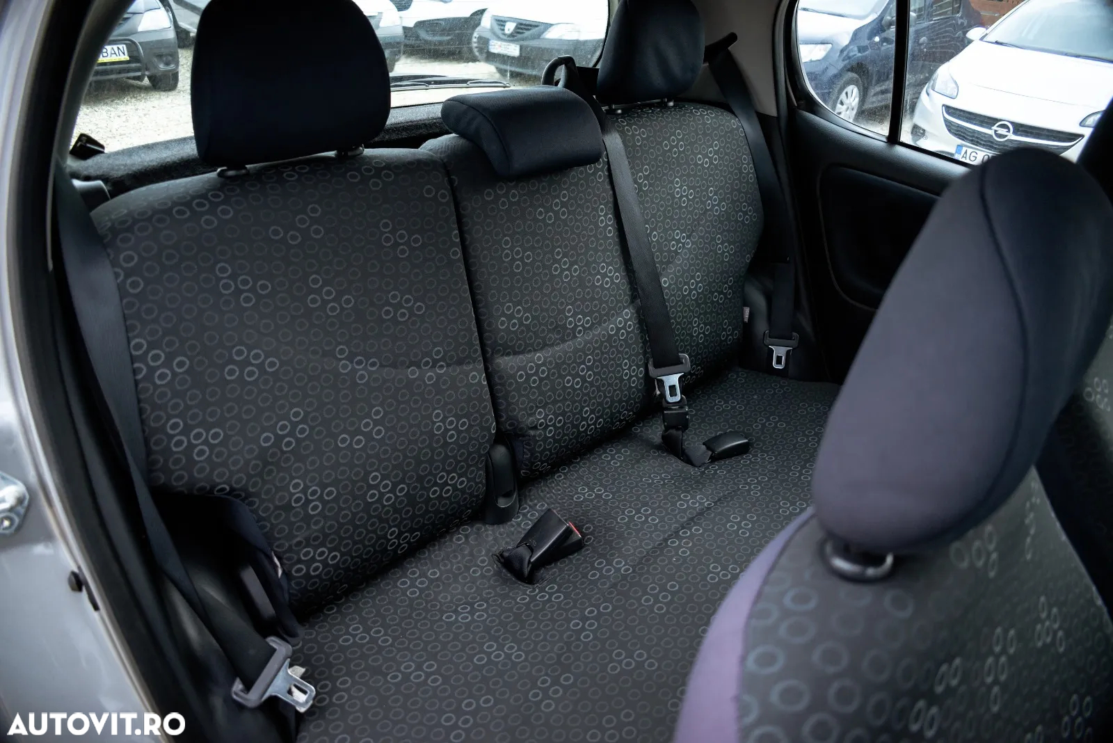 Toyota Yaris Verso 1.3 Luna - 17