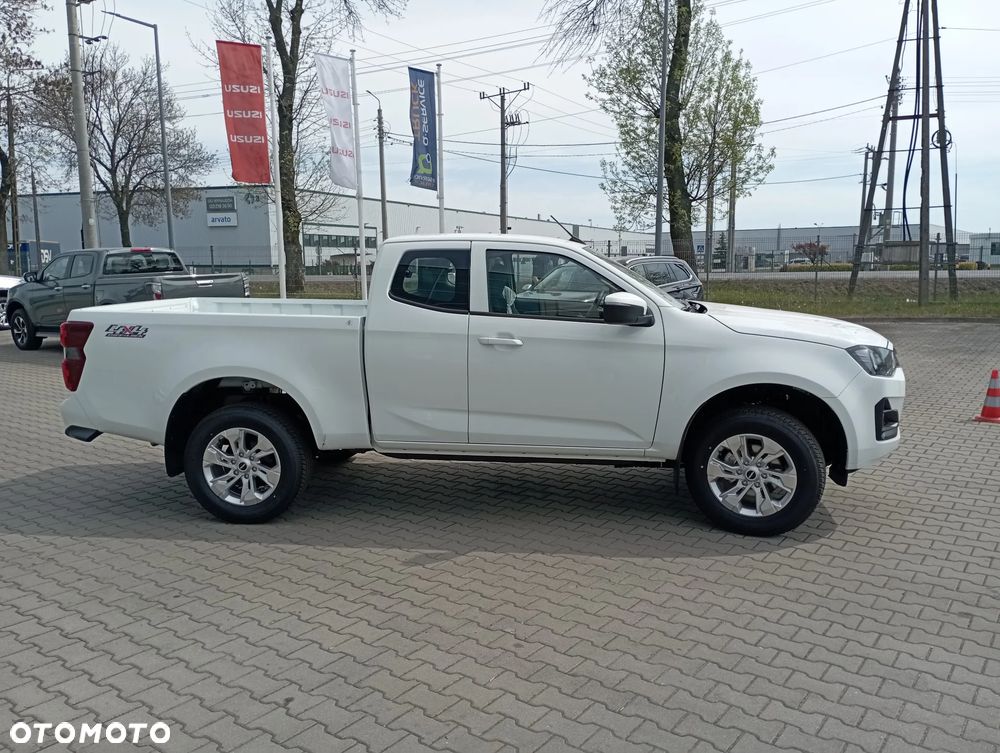 Isuzu D-Max 2.2 EC LS 4WD - 7