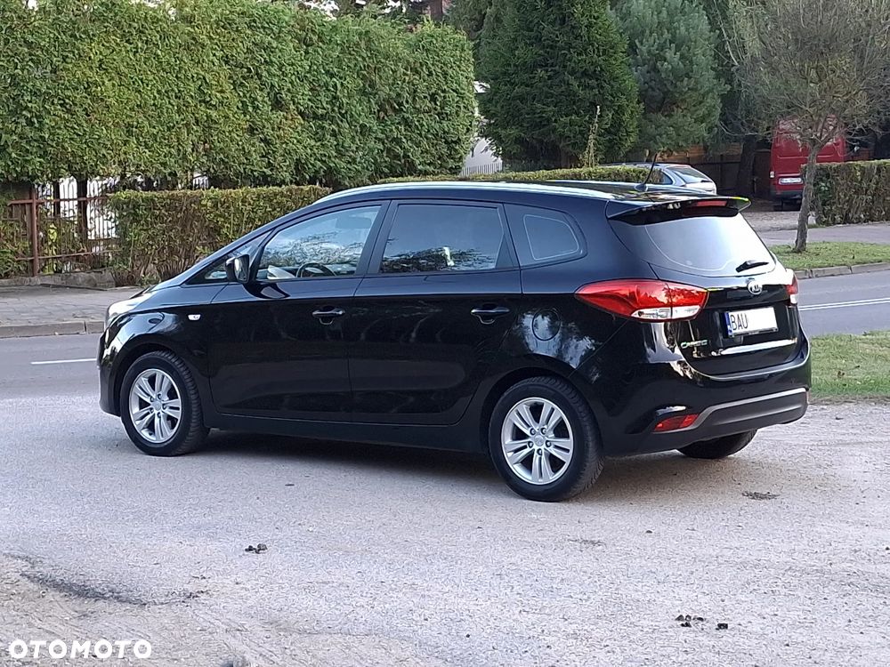 Kia Carens 1.6 GDI XL - 2
