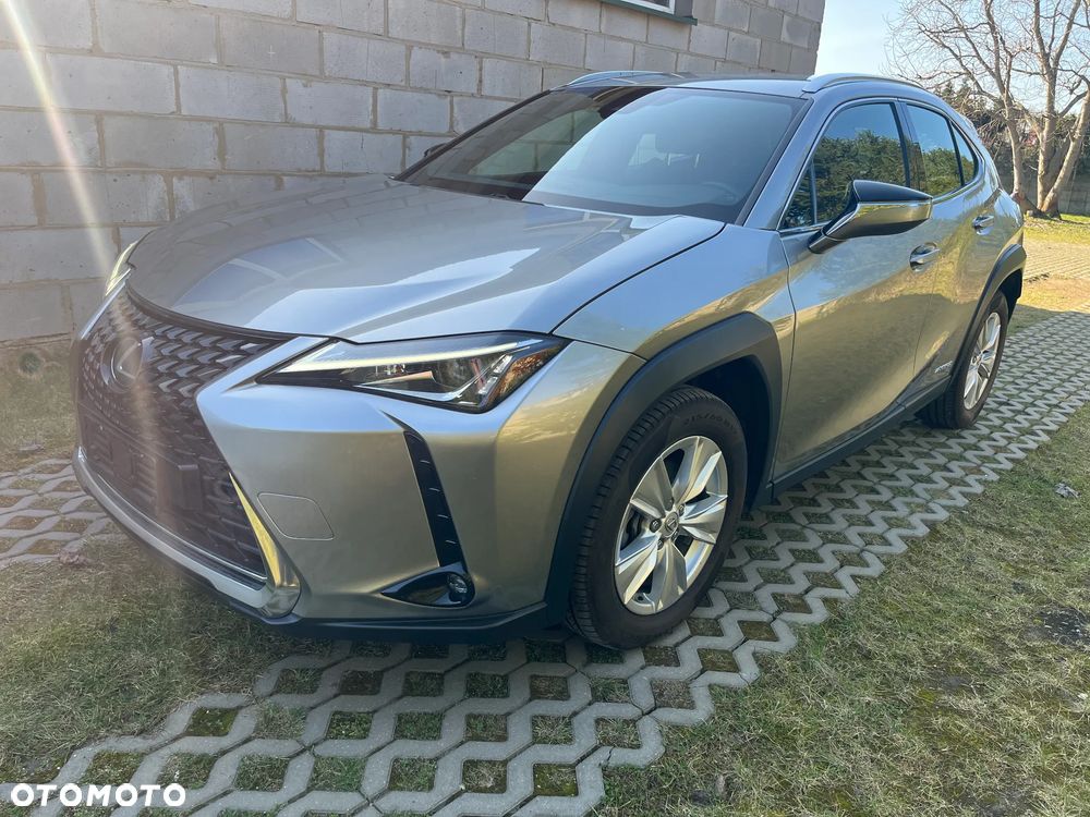 Lexus UX - 14