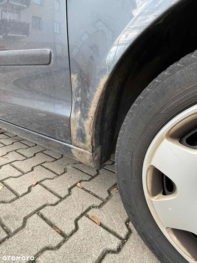 Volkswagen Polo 1.2 - 9