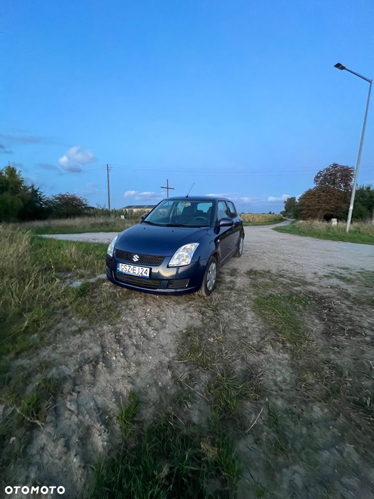 Suzuki Swift 1.3 Sunlight Edition - 3