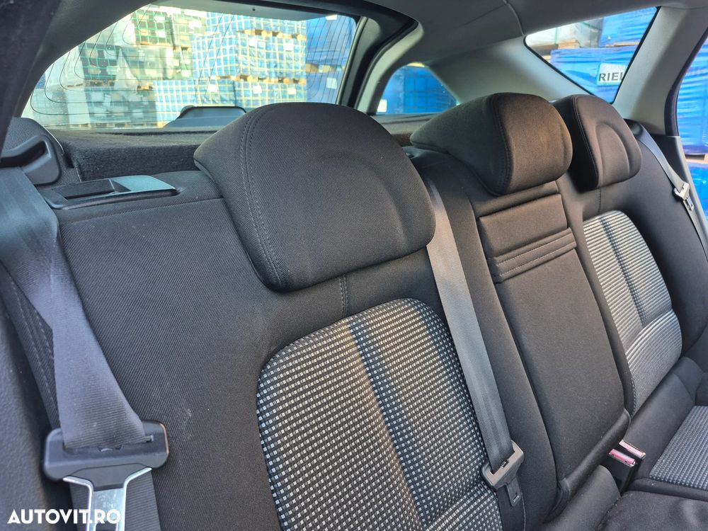 Peugeot 407 SW HDi 165 Automatik JBL - 8