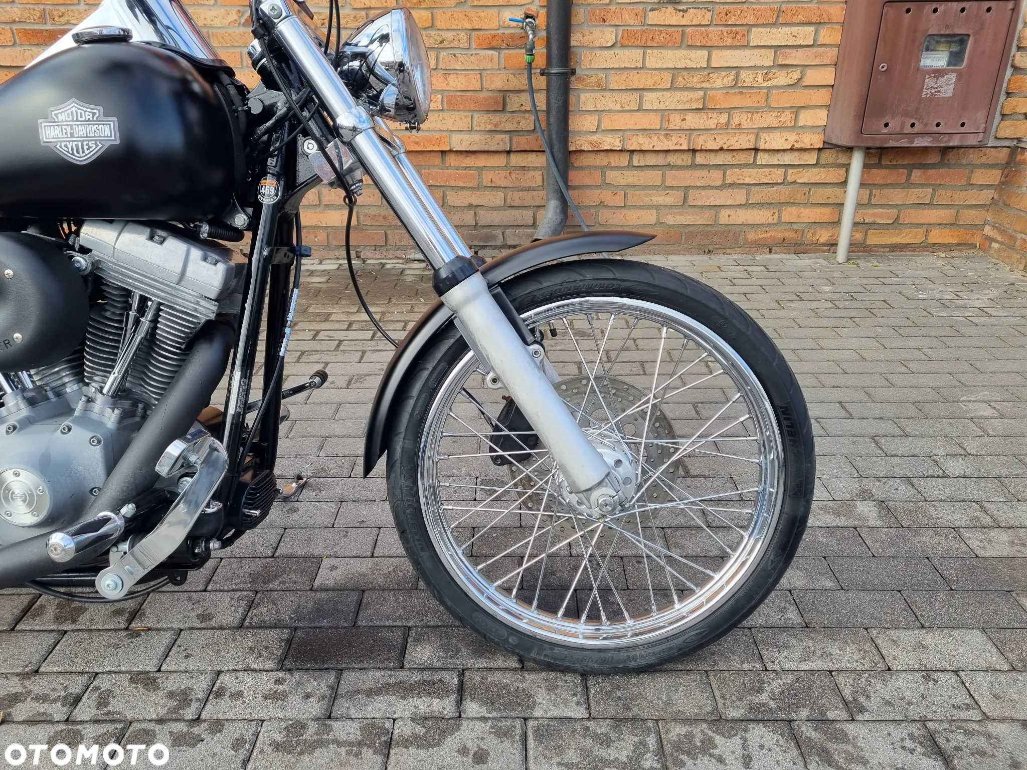 Harley-Davidson Softail Custom - 17