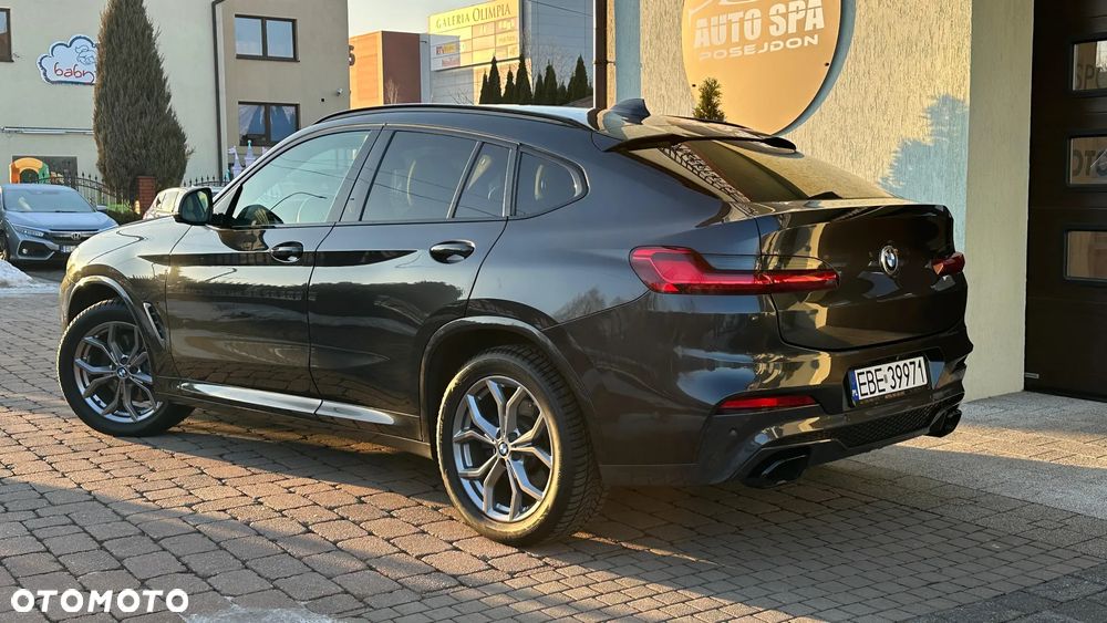 BMW X4 - 11