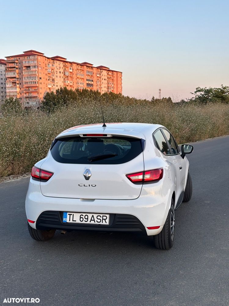 Renault Clio 1.5 dCi Zen - 3