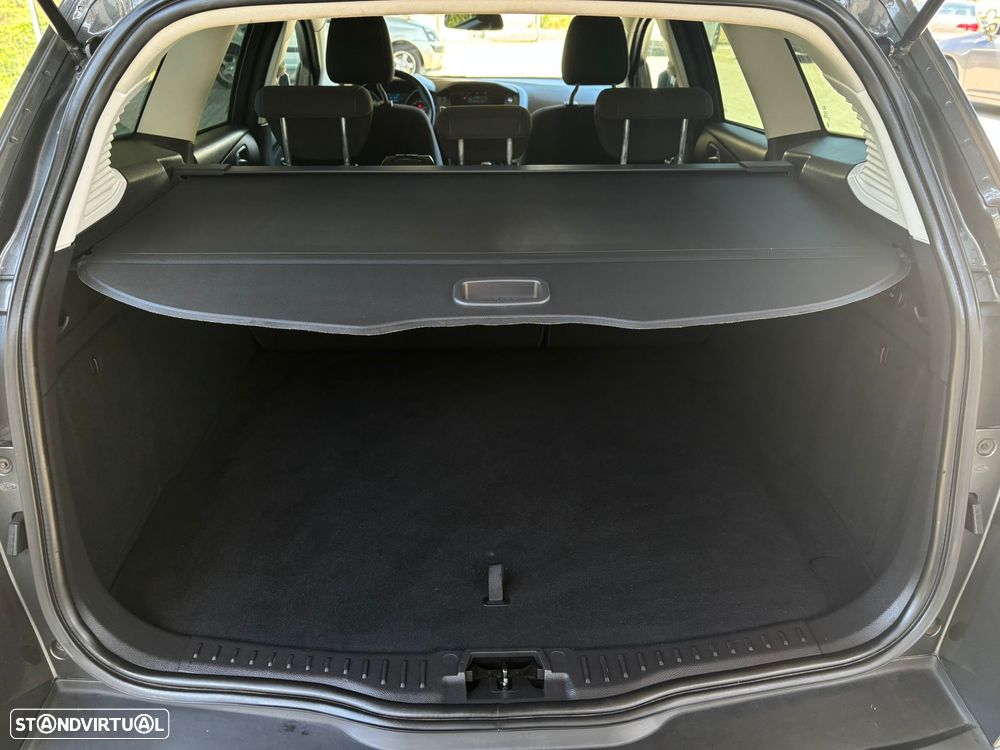 Ford Focus SW 1.0 EcoBoost S&S TREND - 22