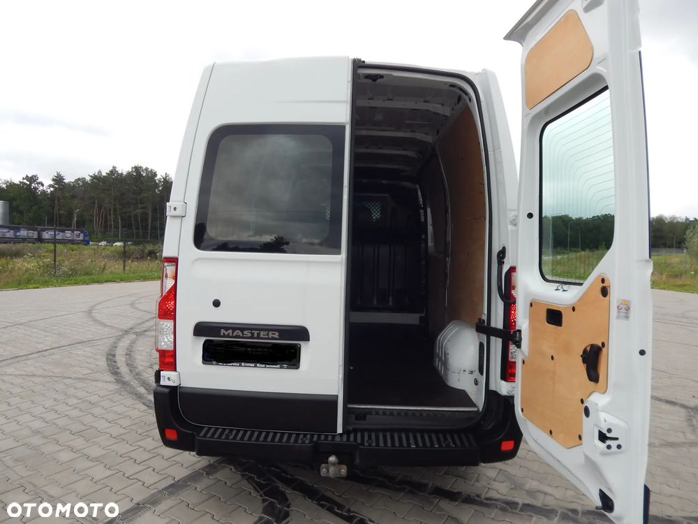 Renault Master L2H2 2,3DCI 125KM - 24