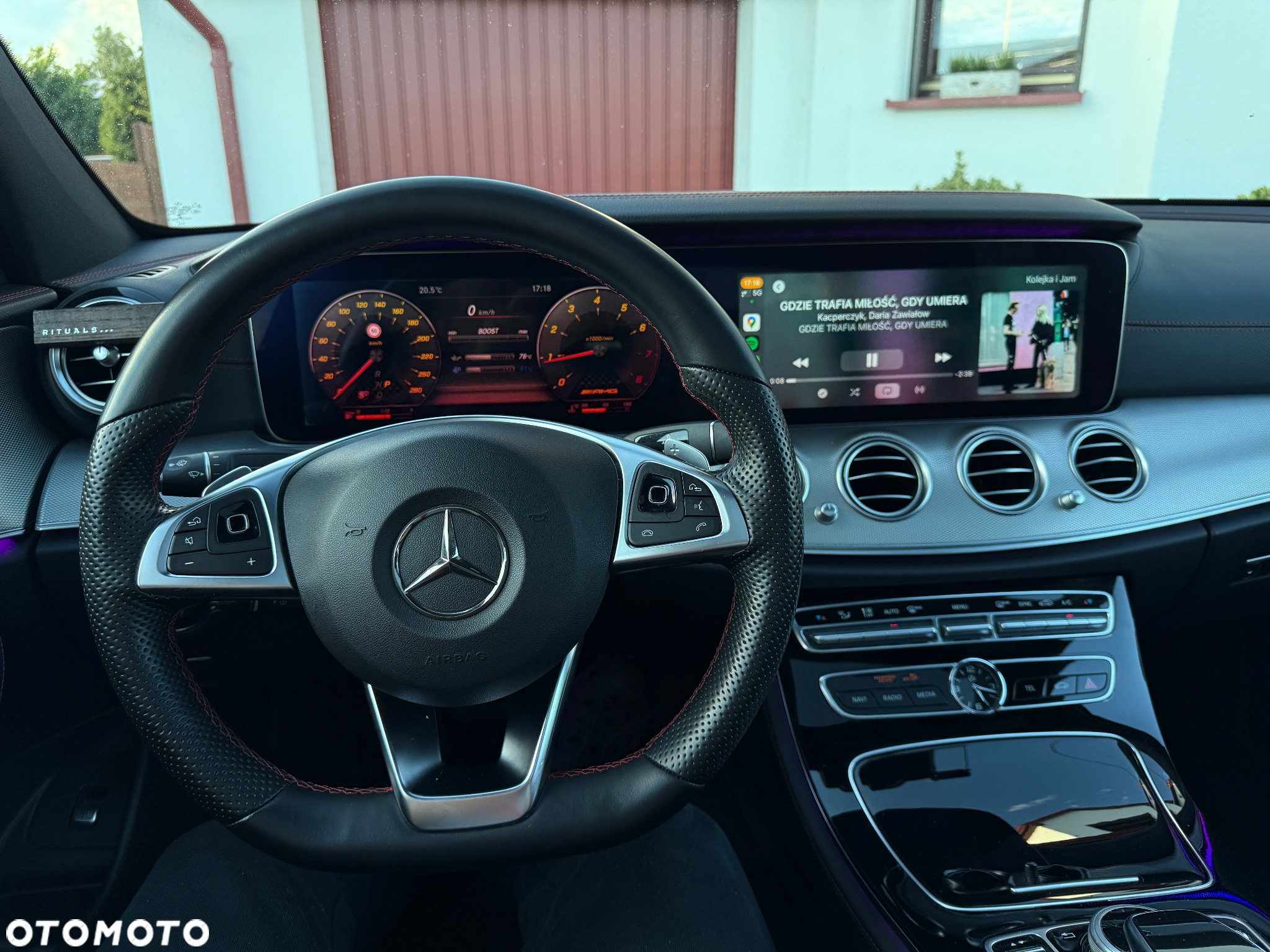 Mercedes-Benz Klasa E 43 AMG 4-Matic - 21