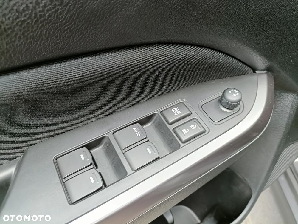 Suzuki Vitara 1.4 Boosterjet SHVS Premium 2WD - 18