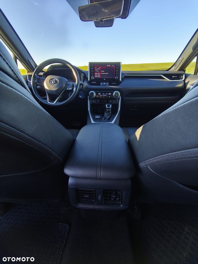 Toyota RAV4 2.5 Hybrid Black Edition by JBL 4x4 - 22