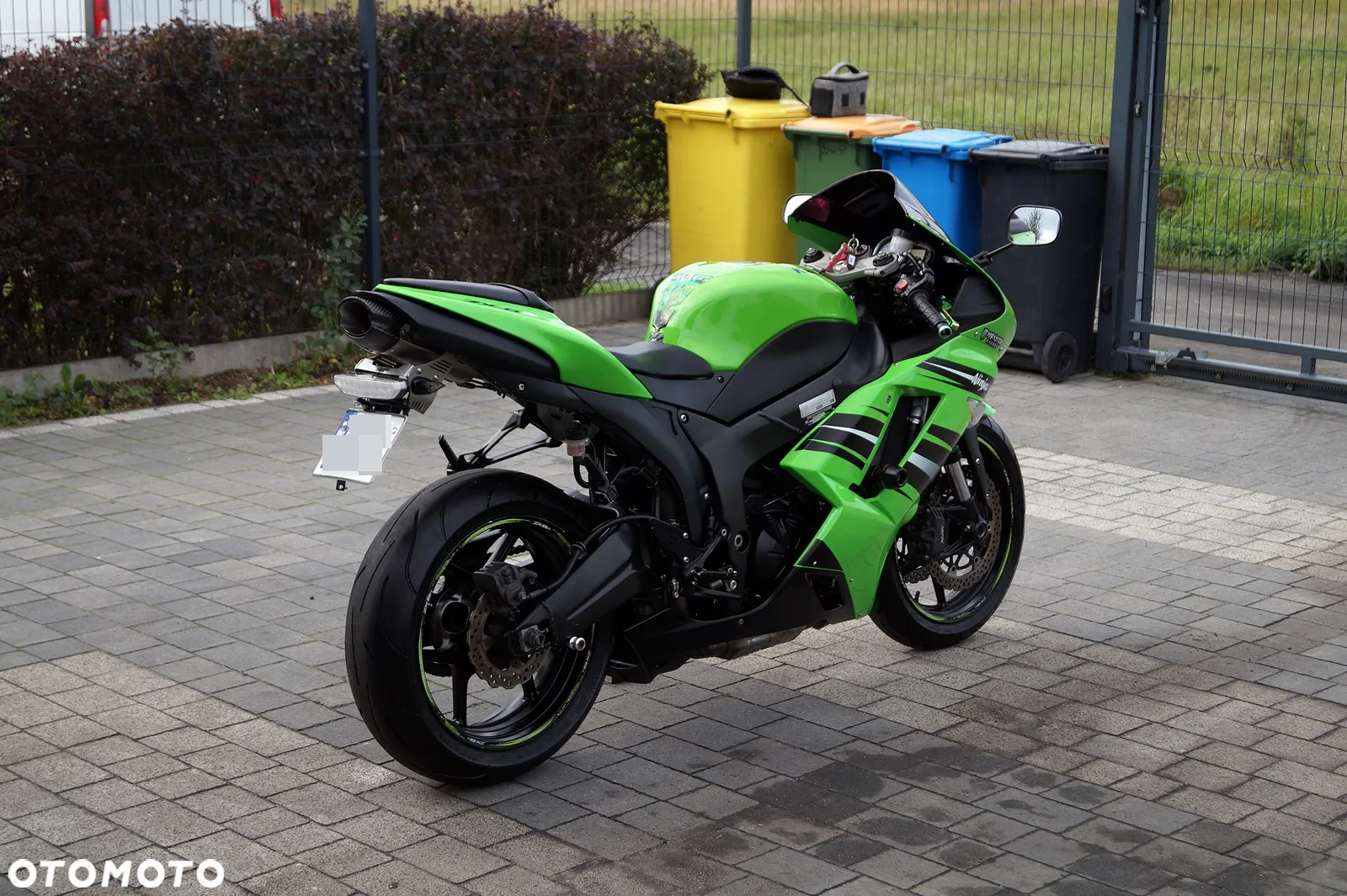 Kawasaki Ninja - 11