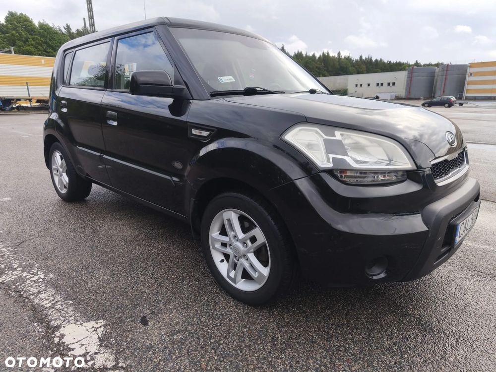 Kia Soul 1.6 CRDI L - 1
