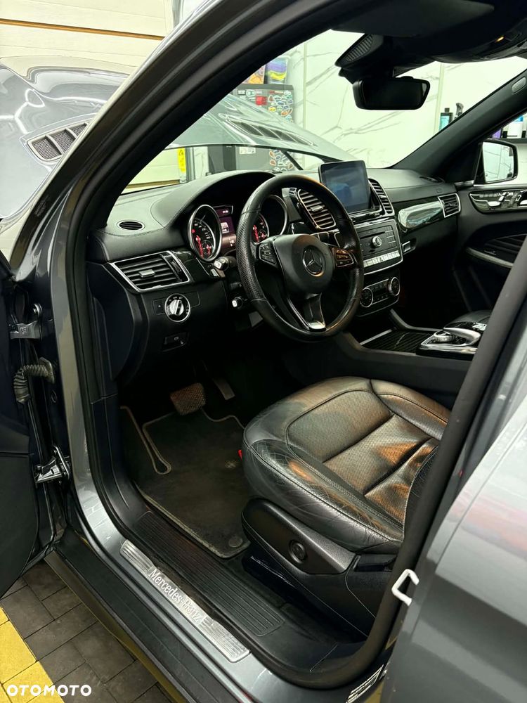 Mercedes-Benz GLE - 7