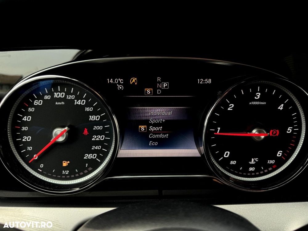 Mercedes-Benz E - 25