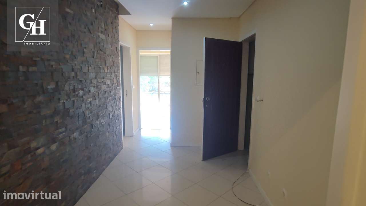Quarto para Estudantes em Apartamento T4 - Vila Nova de Famalicão - Grande imagem: 3/16