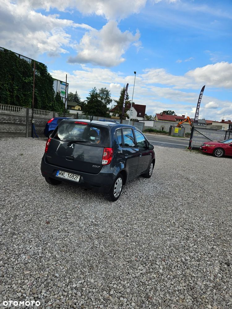 Mitsubishi Colt 1.3 Intense - 10