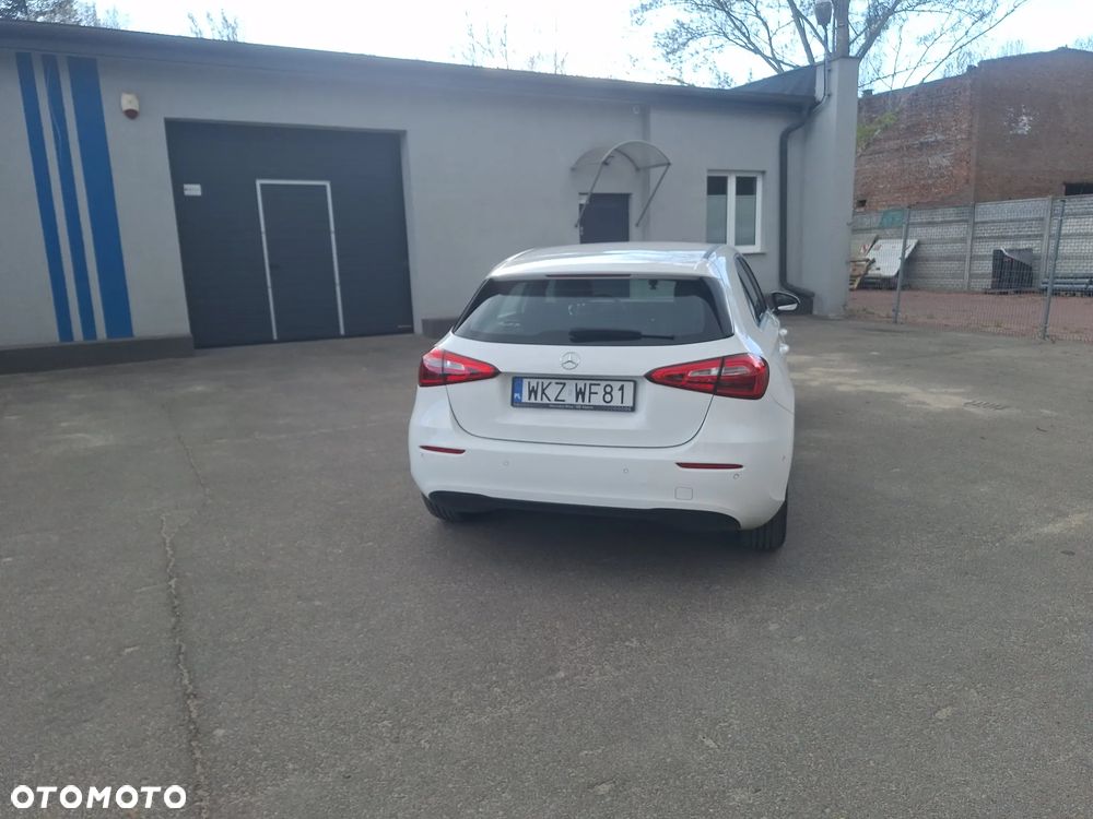 Mercedes-Benz Klasa A 200 d 8G-DCT Advanced Progressive - 16