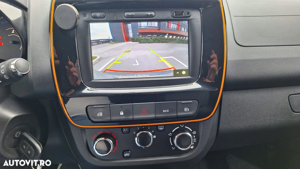 Dacia Spring ESSENTIAL - 12