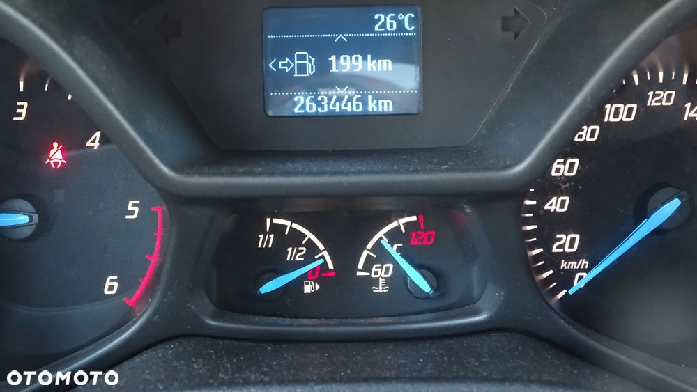 Ford Tourneo Connect Grand - 13