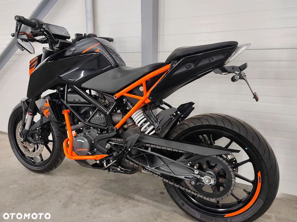 KTM Duke - 5
