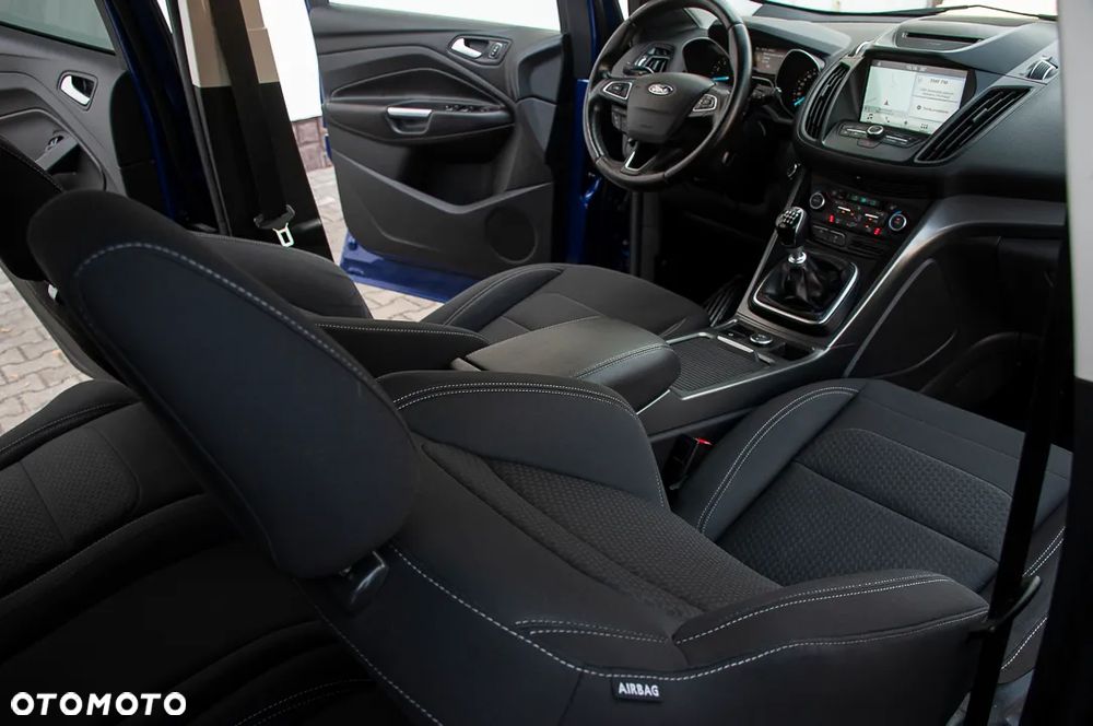 Ford Kuga 1.5 EcoBoost FWD Titanium ASS GPF - 24