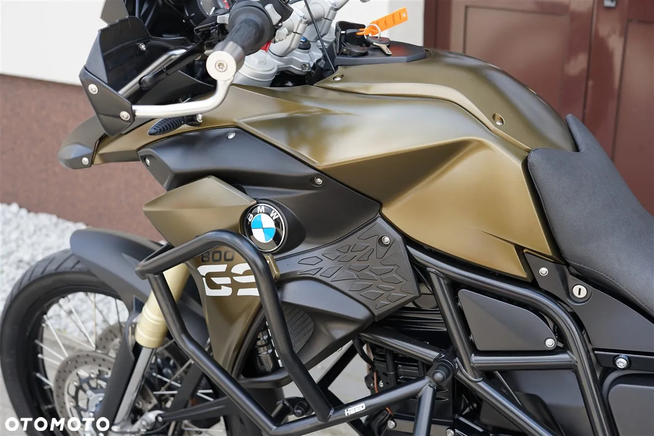 BMW F - 26