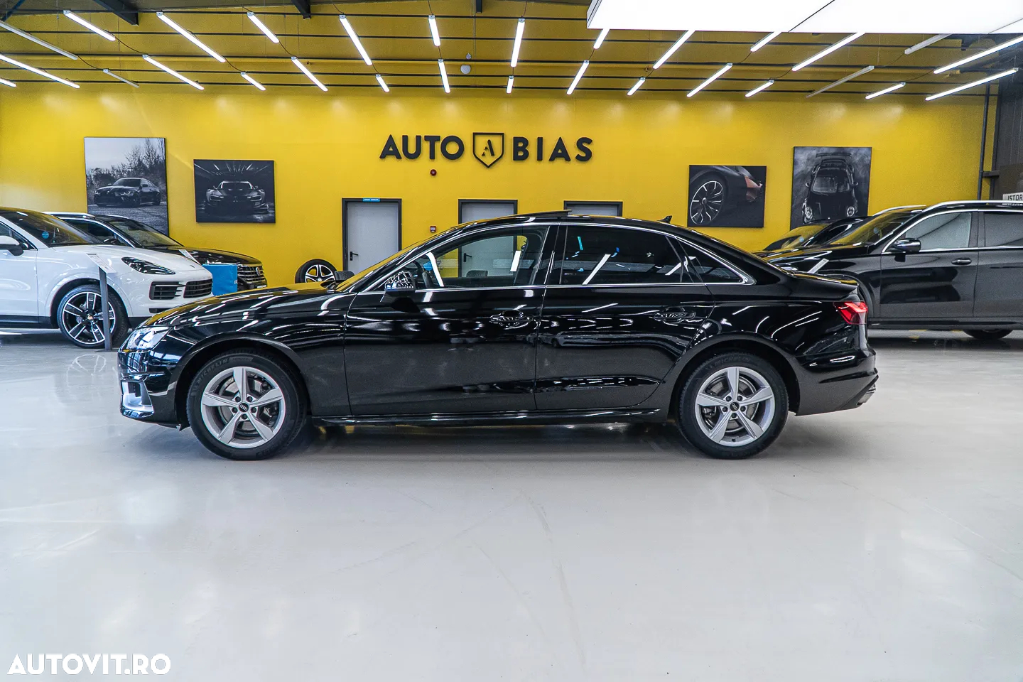 Audi A4 35 TFSI S tronic MHEV Advanced - 16
