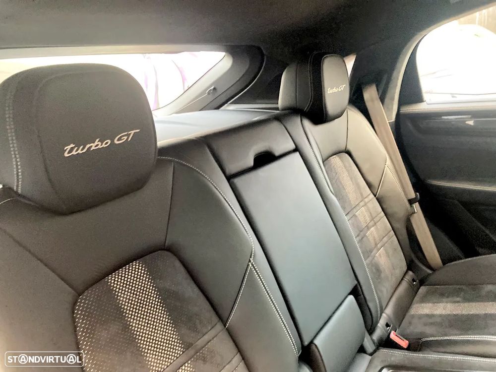 Porsche Cayenne Coupé Turbo - 38