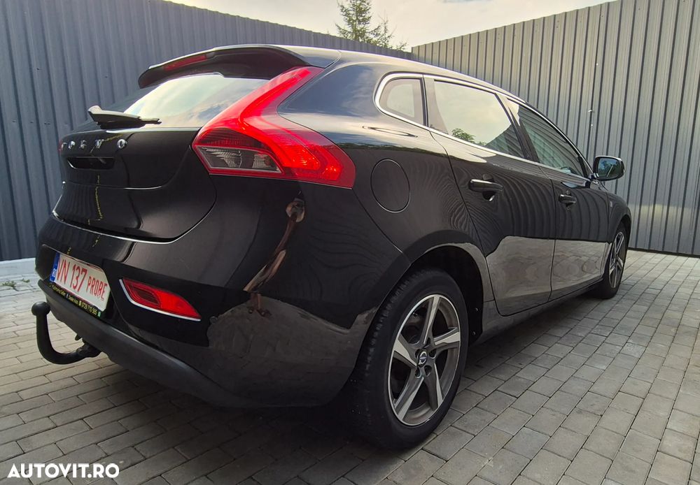 Volvo V40 D2 Ocean Race - 3