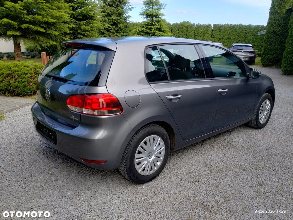 Volkswagen Golf - 14