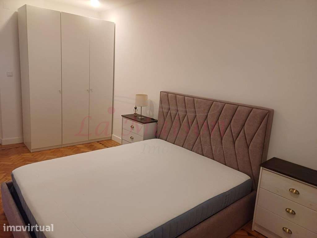 Apartamento T3 transformado em T2 em Odivelas - Grande imagem: 3/23