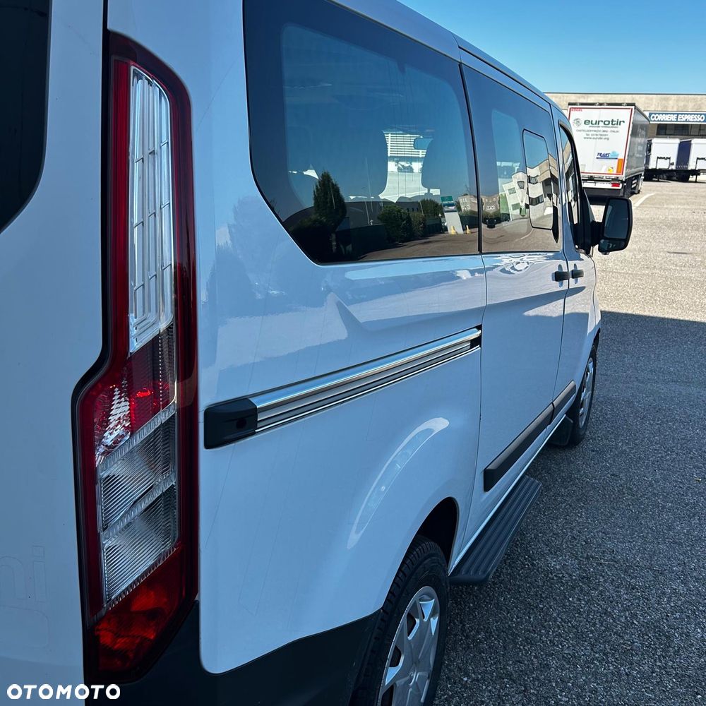 Ford Tourneo Custom 2.0 TDCi L1 Trend - 5