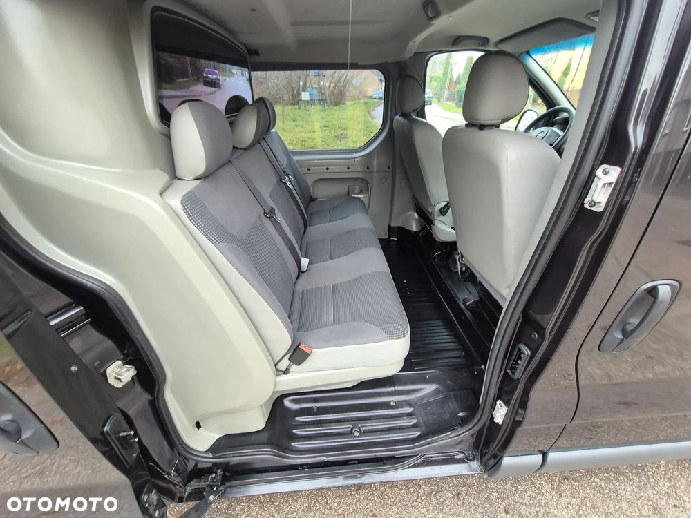 Opel Vivaro - 27