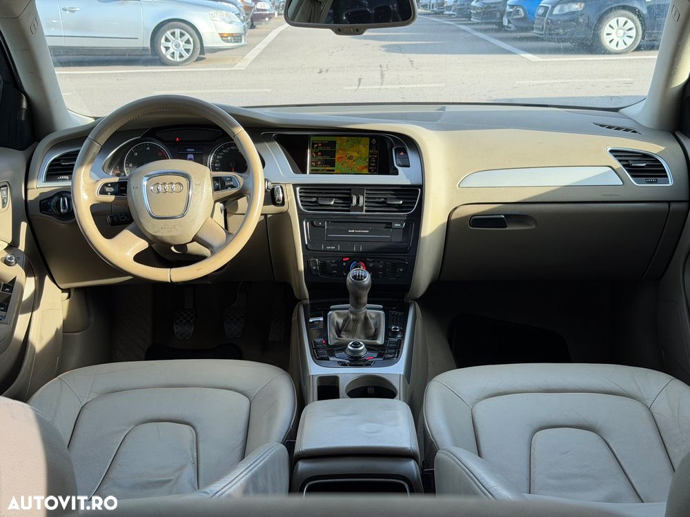 Audi A4 Avant 2.0 TDI DPF Ambiente - 24