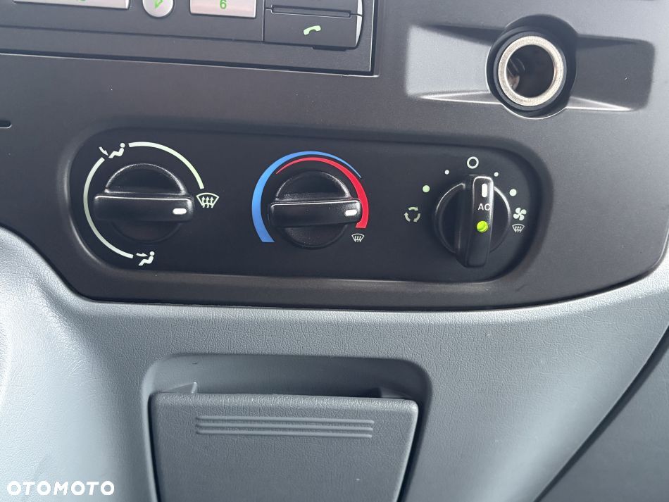 Ford Transit - 21