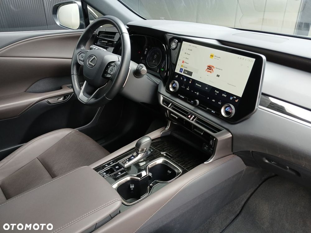 Lexus RX - 26