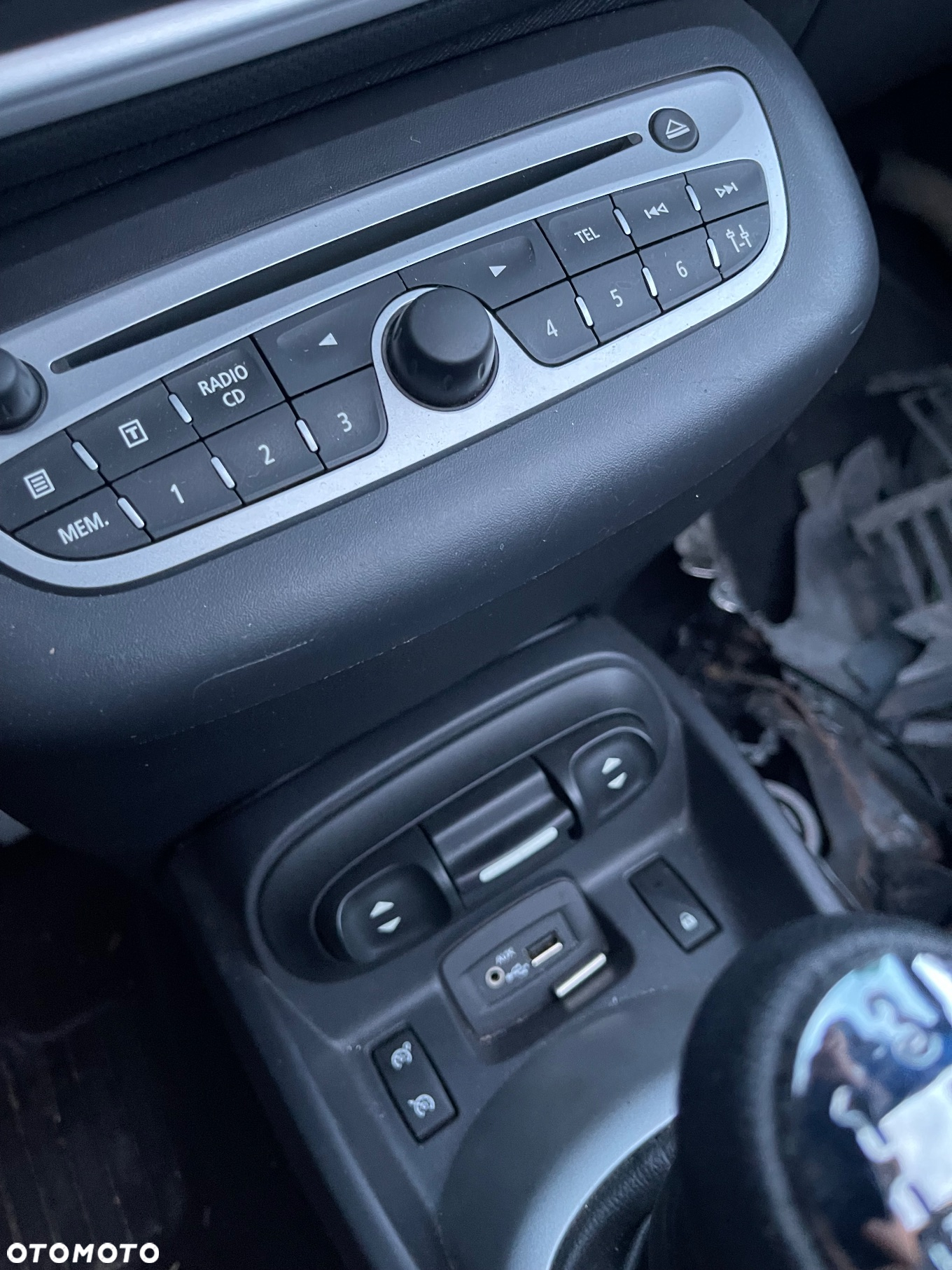 Renault Wind TCe 100 Night and Day - 11