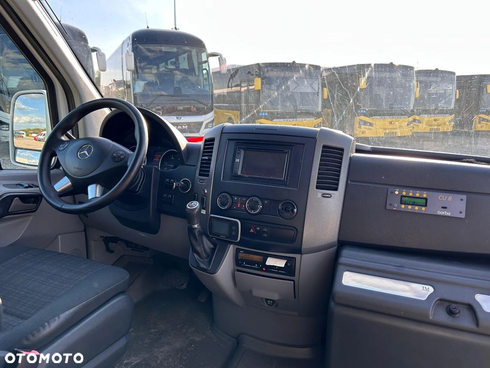 Mercedes-Benz Sprinter 519 - 15