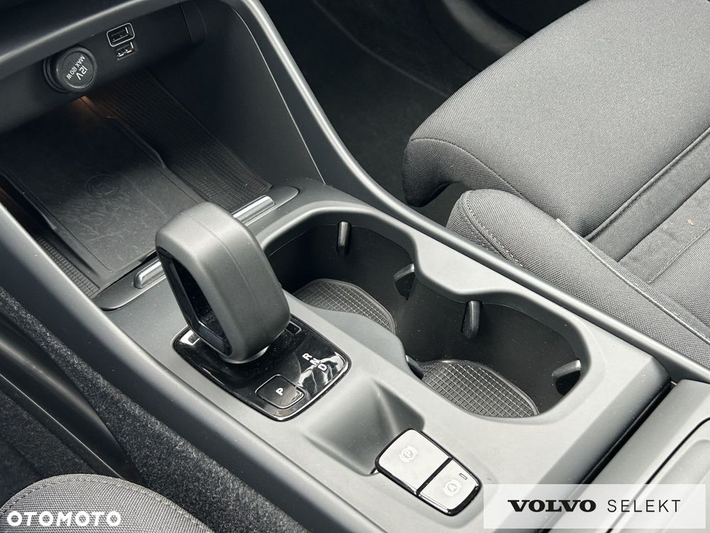 Volvo XC 40 - 19