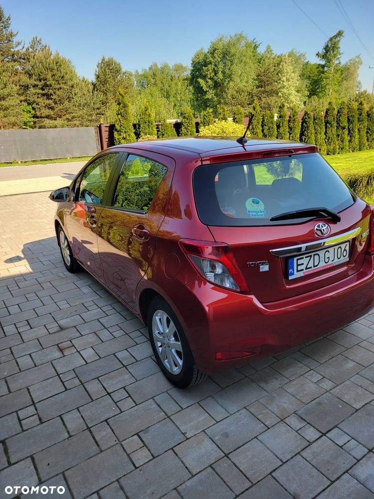Toyota Yaris - 8