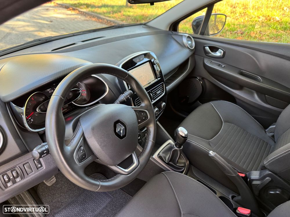 Renault Clio Sport Tourer 1.5 dCi Limited C/PM+Pneu - 24