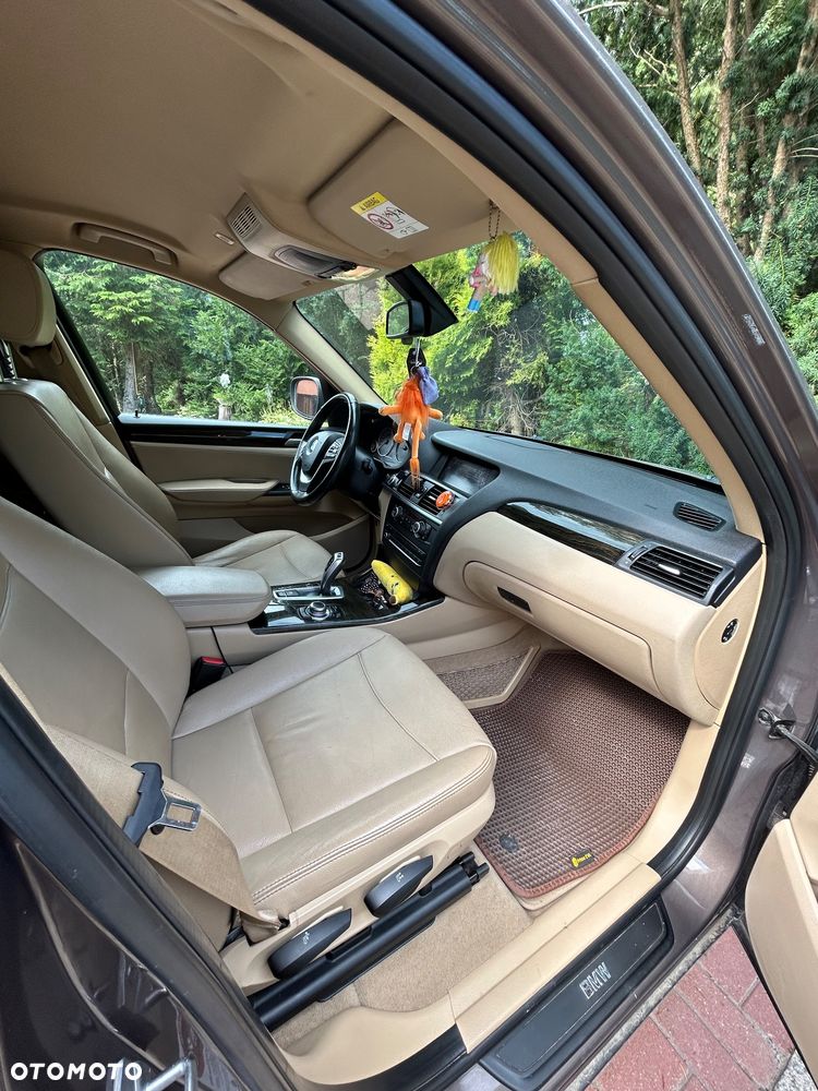 BMW X3 xDrive20d - 9